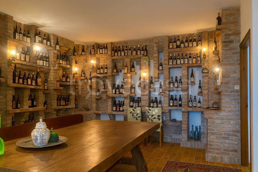 casa indipendente in vendita ad Alba