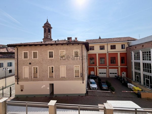appartamento in vendita ad Alba