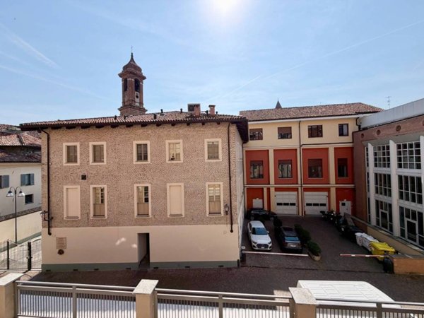 appartamento in vendita ad Alba