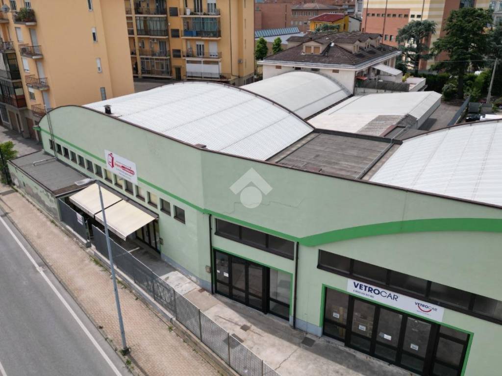 trivano in vendita ad Alba