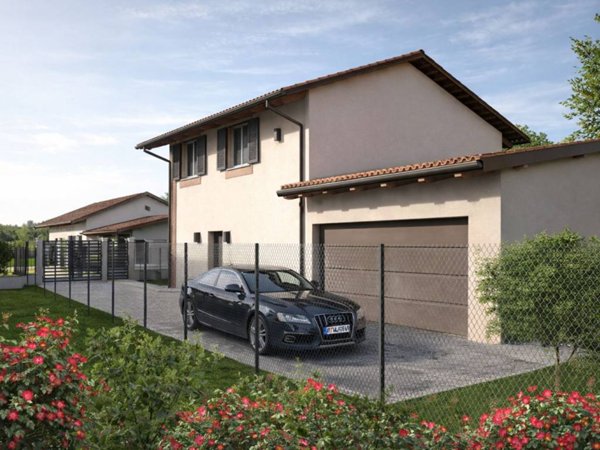 casa indipendente in vendita ad Alba