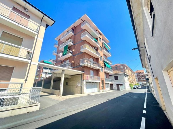 appartamento in vendita ad Alba