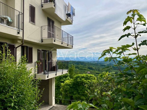 appartamento in vendita ad Alba