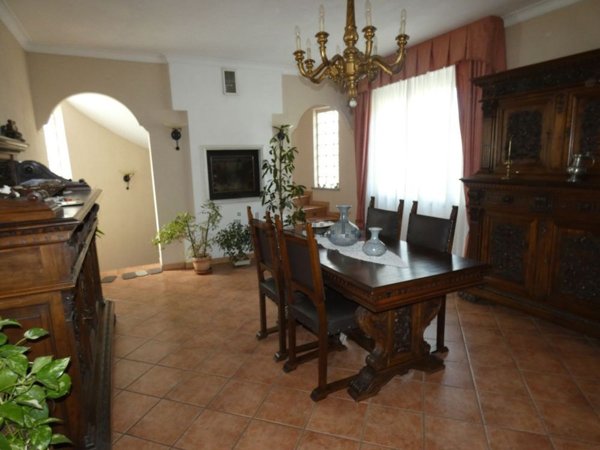 appartamento in vendita ad Alba