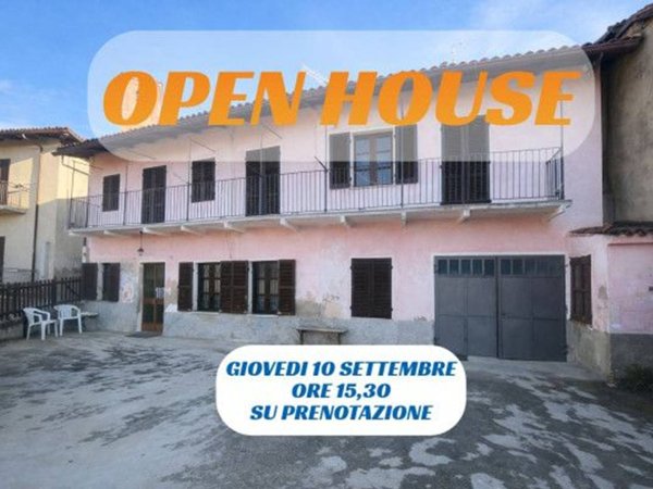 casa indipendente in vendita ad Alba