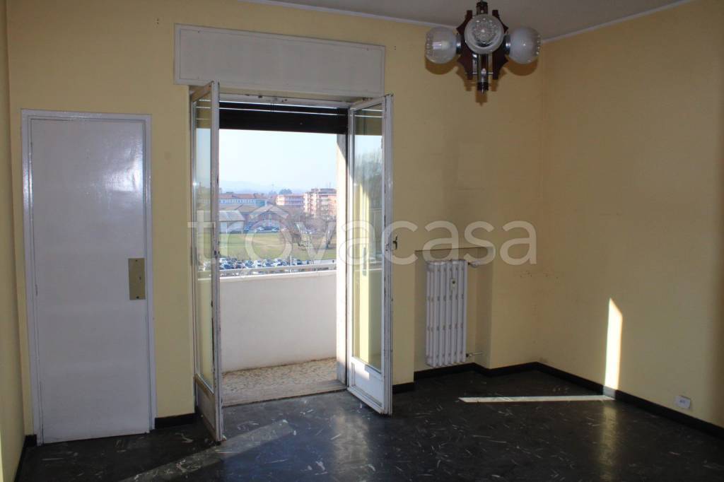 appartamento in vendita ad Alba