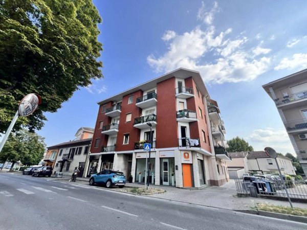 appartamento in vendita ad Alba in zona Mussotto