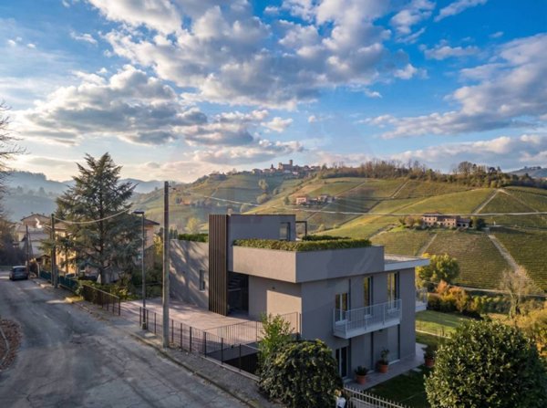 appartamento in vendita ad Alba