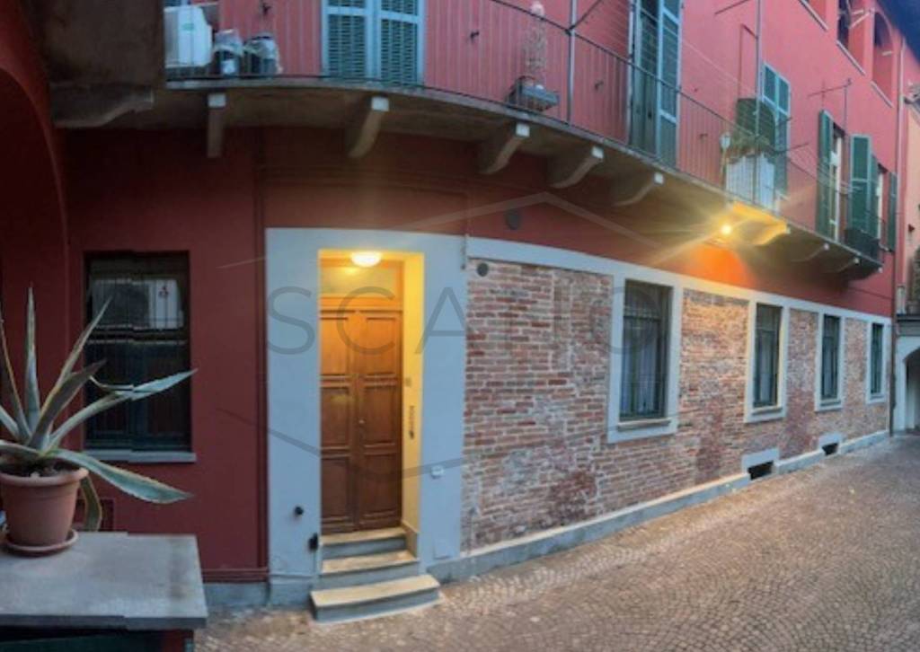 appartamento in vendita ad Alba