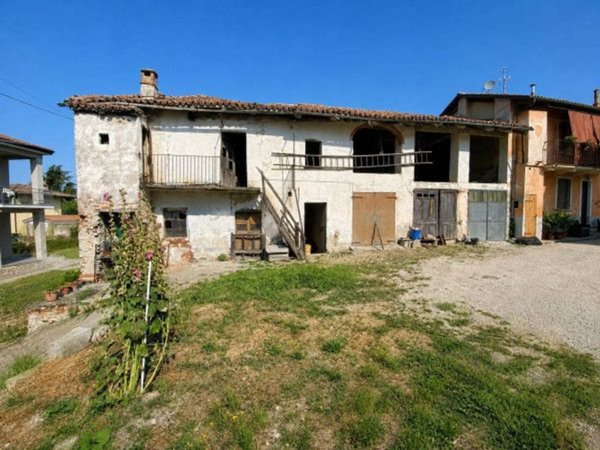 casa indipendente in vendita ad Alba
