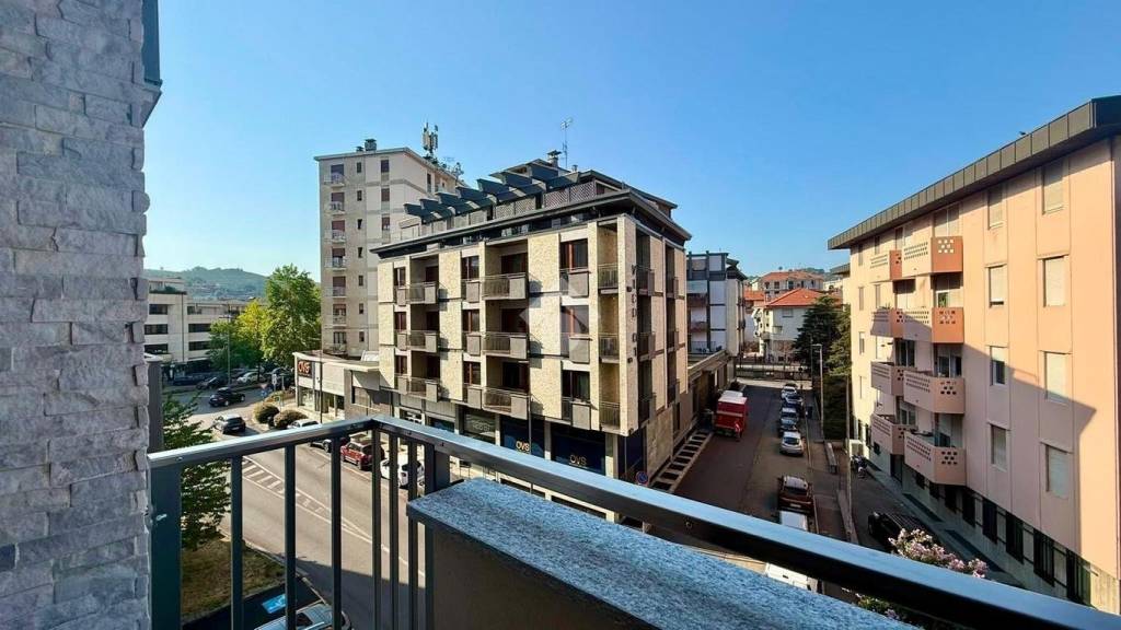 appartamento in vendita ad Alba