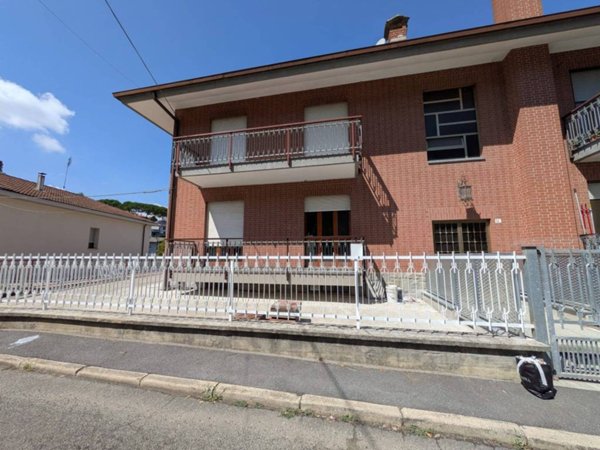 appartamento in vendita ad Alba