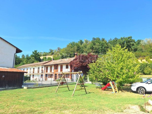 casa indipendente in vendita ad Alba