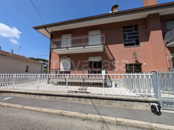 appartamento in vendita ad Alba