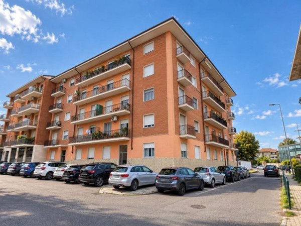 appartamento in vendita ad Alba