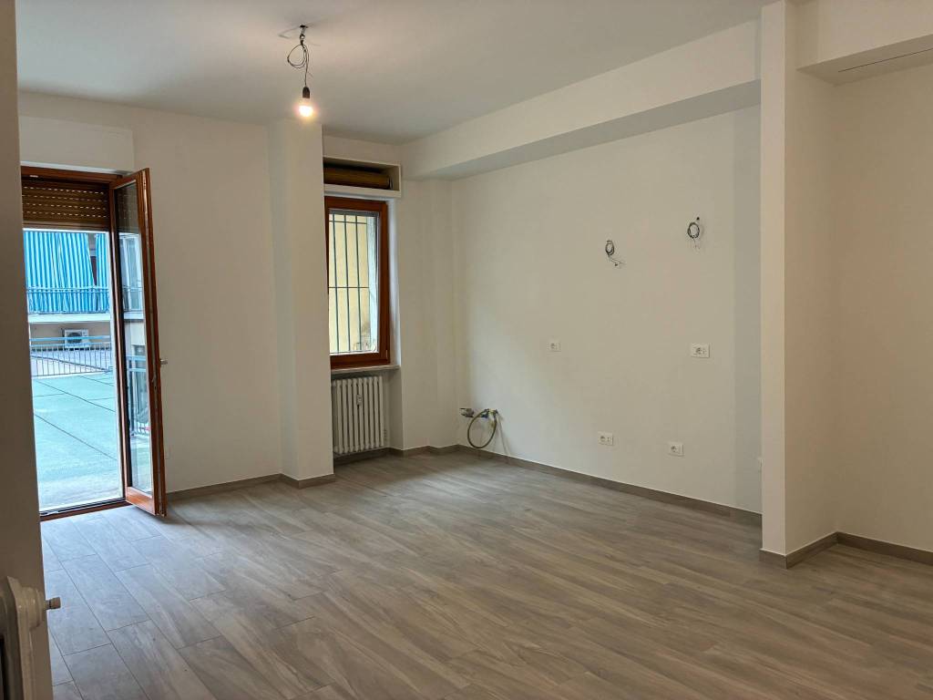 appartamento in vendita ad Alba