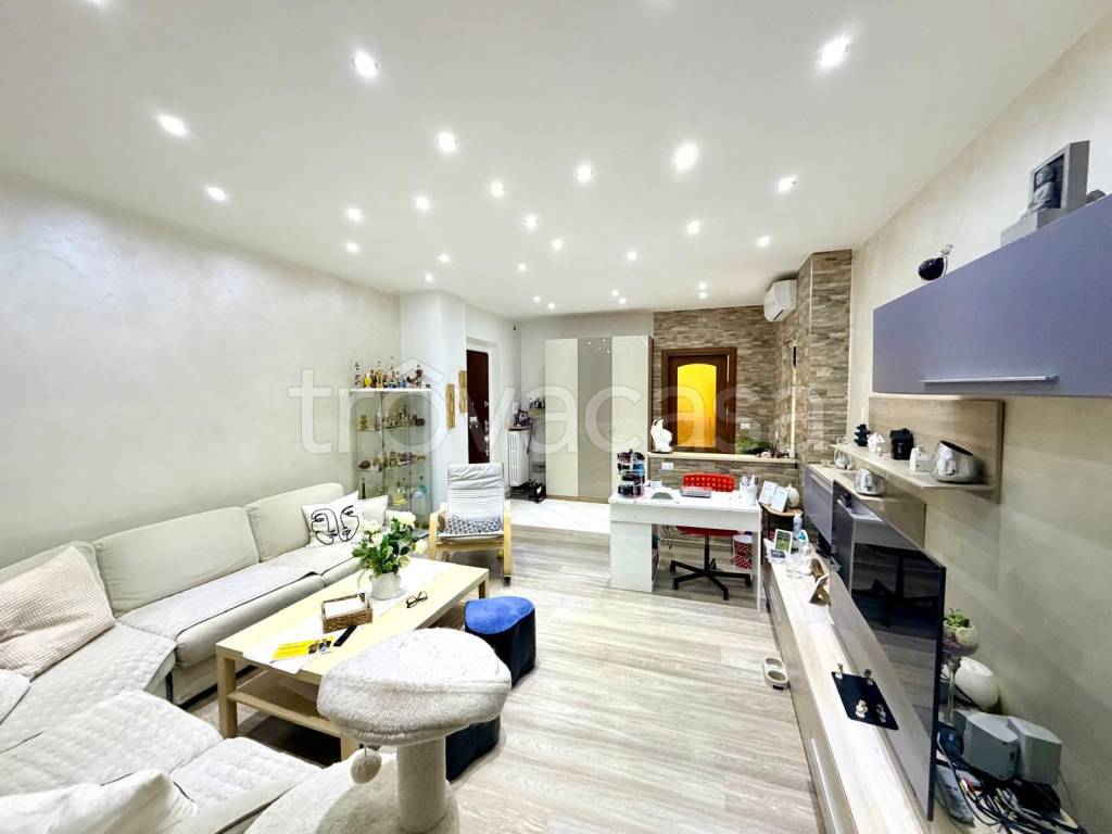 appartamento in vendita ad Alba