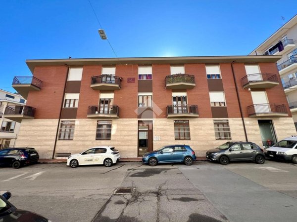 appartamento in vendita ad Alba