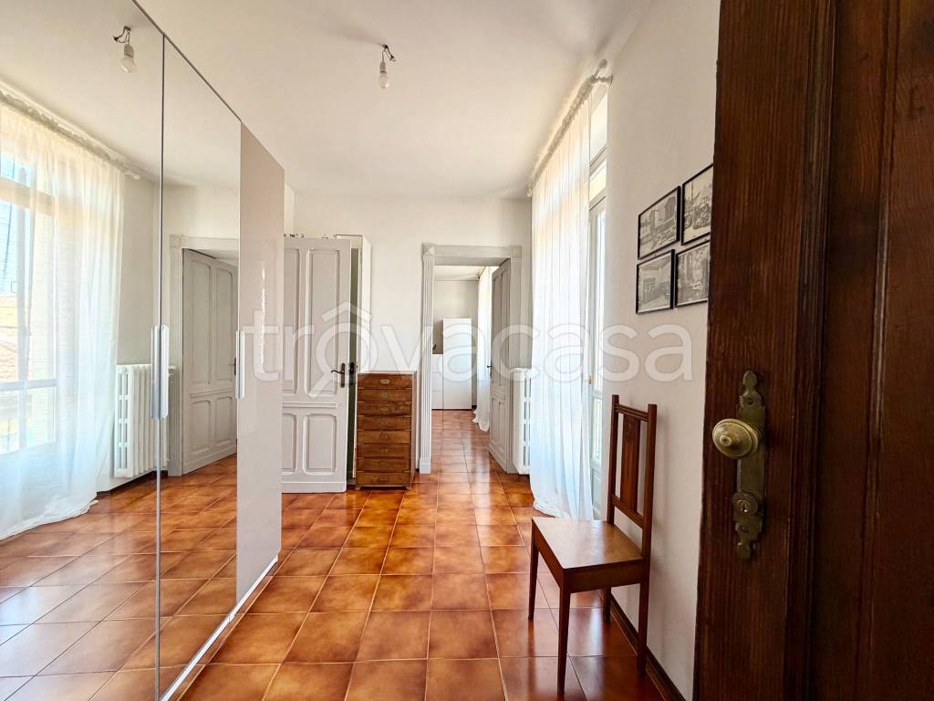 appartamento in vendita ad Alba