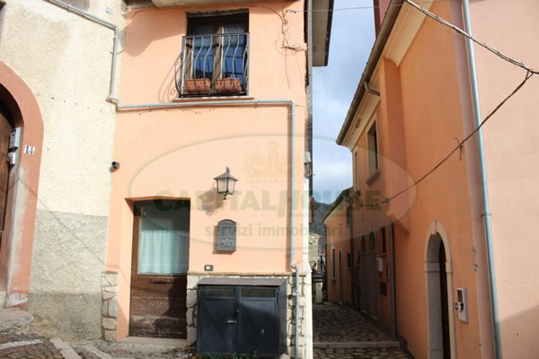 casa indipendente in vendita a Mercogliano