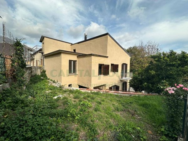 casa indipendente in vendita a Mercogliano