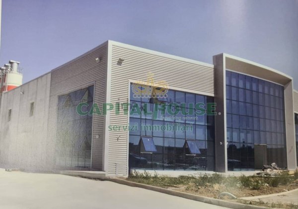 capannone in vendita a Mercogliano in zona Torrette