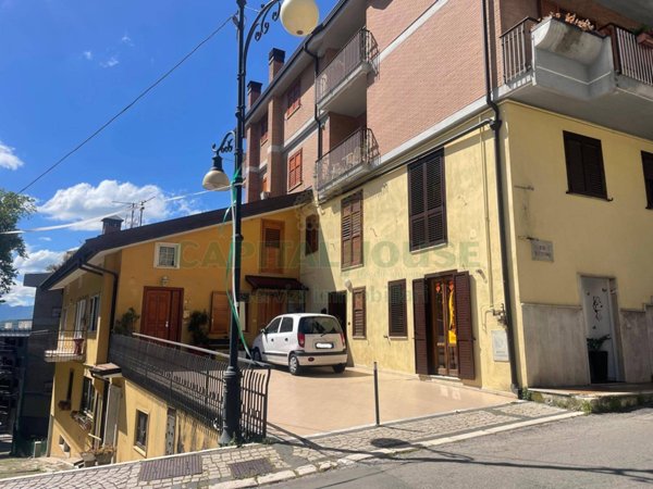 casa indipendente in vendita a Mercogliano