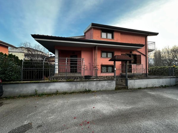 casa indipendente in vendita a Mercogliano