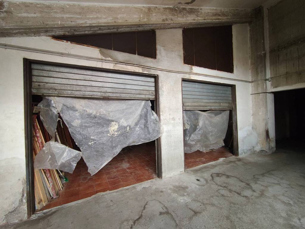 locale commerciale in vendita a Mercogliano