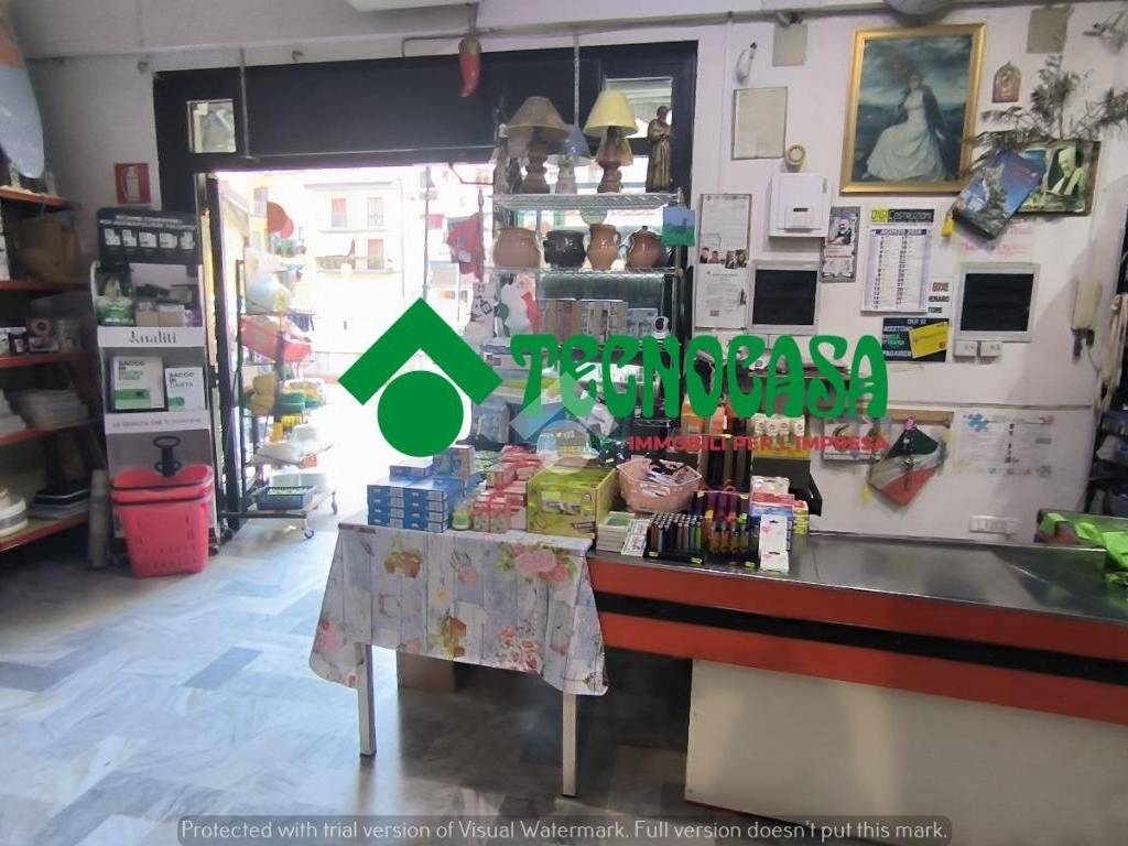 negozio in vendita a Mercogliano