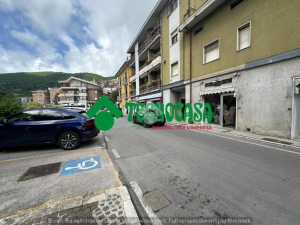 negozio in vendita a Mercogliano