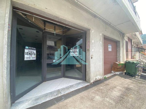 negozio in vendita a Mercogliano in zona Torrette