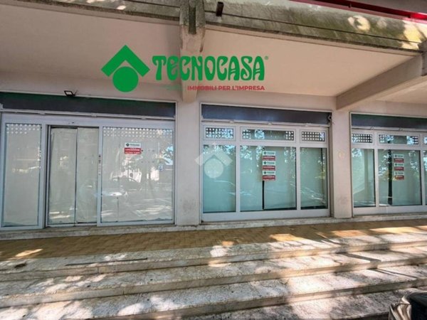 negozio in vendita a Mercogliano