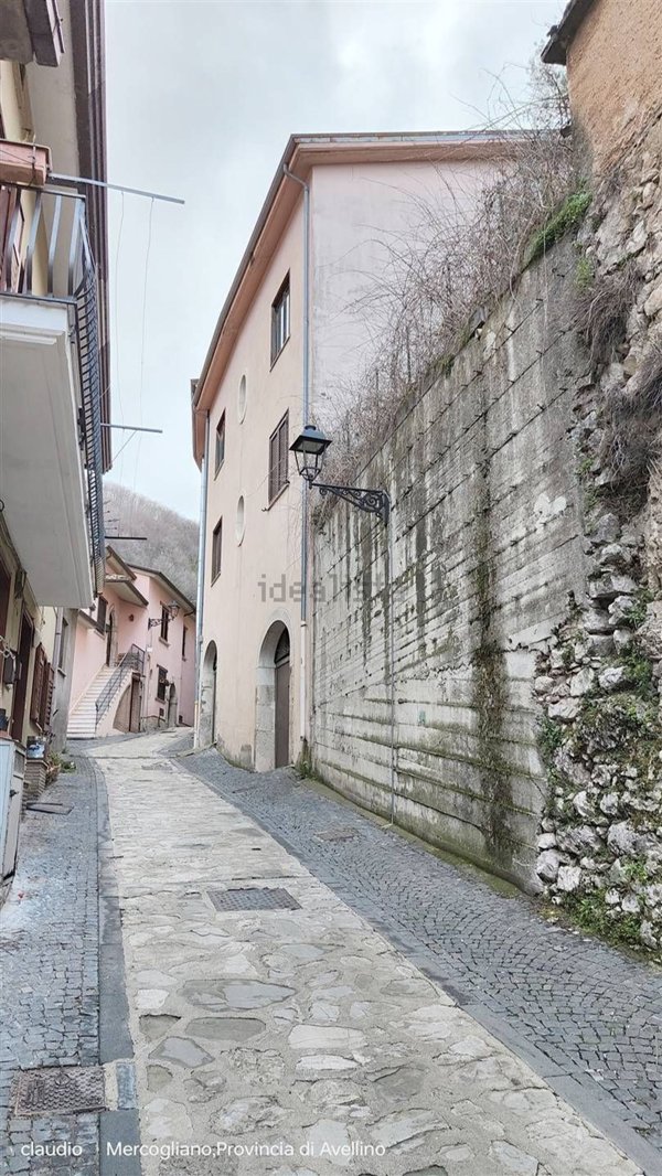 appartamento in vendita a Mercogliano in zona Torrette