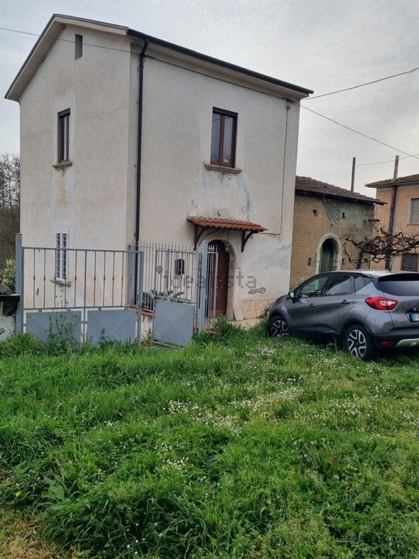 appartamento in vendita a Mirabella Eclano