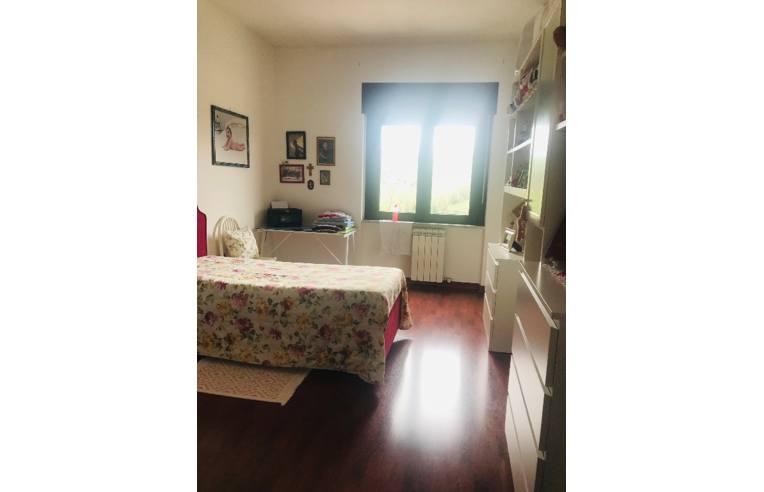 appartamento in vendita a Mirabella Eclano in zona Calore