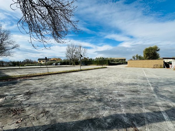 terreno edificabile in vendita a Mirabella Eclano