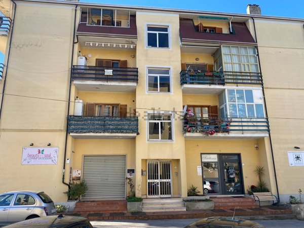 appartamento in vendita a Mirabella Eclano