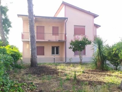 casa indipendente in vendita a Mirabella Eclano