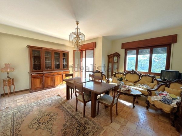 appartamento in vendita a Mirabella Eclano