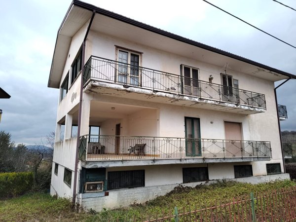 appartamento in vendita a Mirabella Eclano