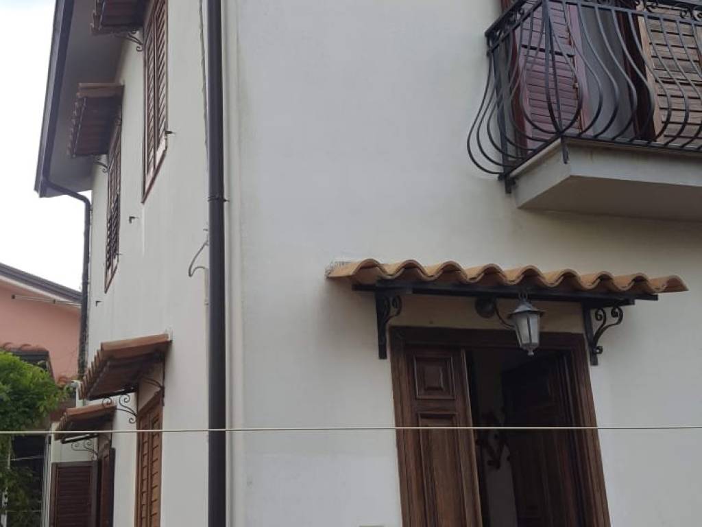 casa indipendente in vendita a Montefalcione