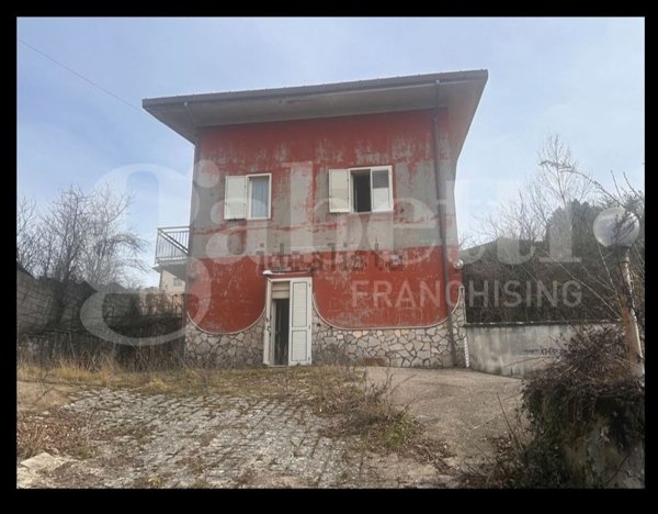 casa indipendente in vendita a Montefalcione