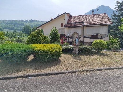 casa indipendente in vendita a Montefalcione