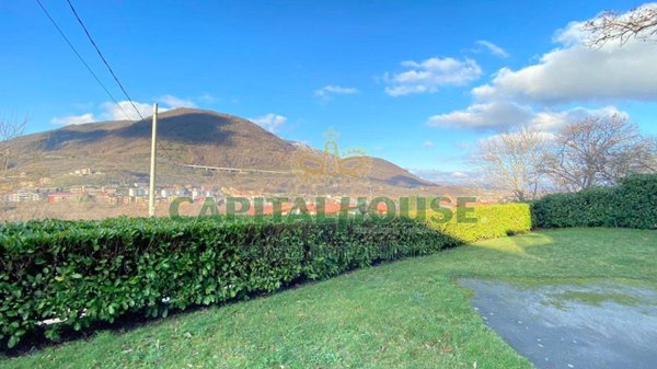 casa indipendente in vendita a Monteforte Irpino