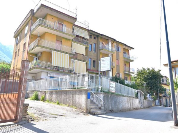 negozio in vendita a Monteforte Irpino