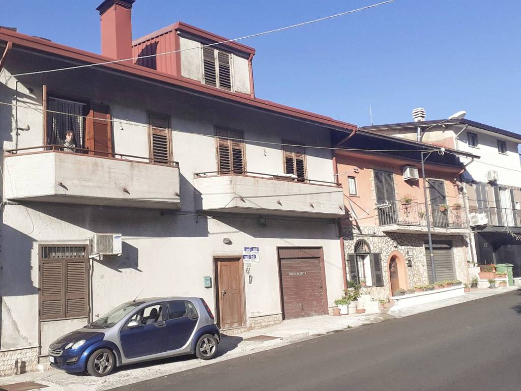 casa indipendente in vendita a Monteforte Irpino