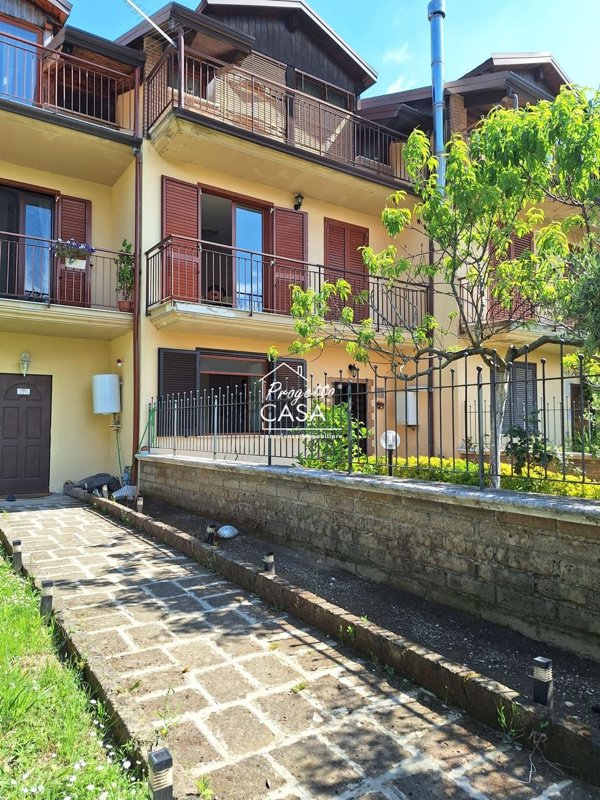 casa indipendente in vendita a Monteforte Irpino