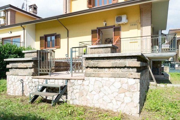 casa indipendente in vendita a Monteforte Irpino