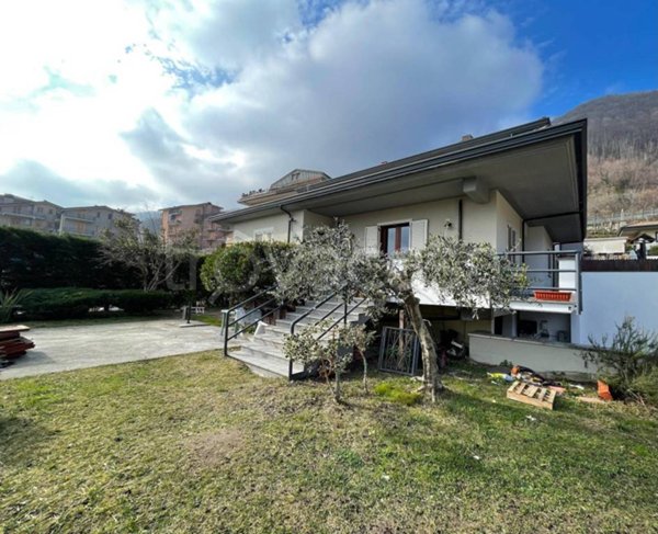 casa indipendente in vendita a Monteforte Irpino